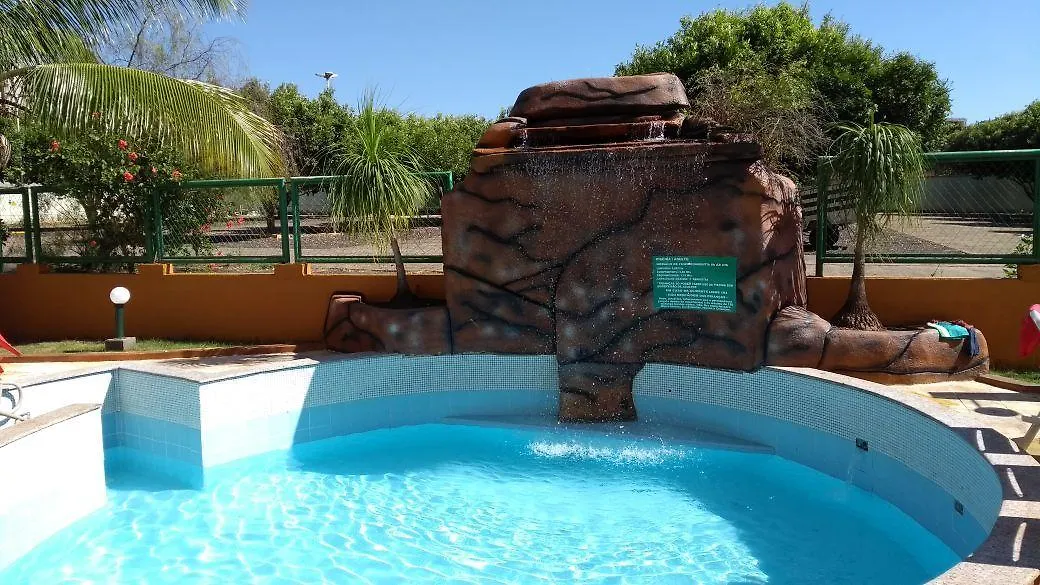 1004 - Apartamento Caldas Novas, Com Bebidas Liberadas No Parque Aguatico E Internet Banda Larga No Ap Wi-Fi, Proximo Ao Shopping Singapura 0*,